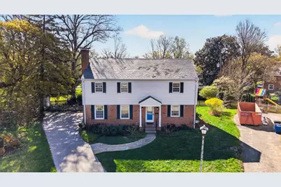 7000 Stoneleigh Court, Baltimore, MD 21212 - Photo 2