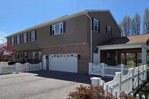 2100 Lodge Forest, Sparrows Point, MD 21219 - Photo 4