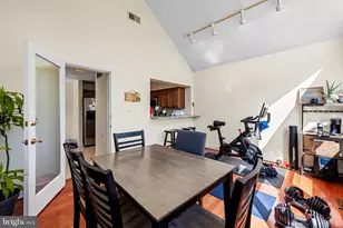 6045 Falls Rd, Baltimore, MD 21209 - Photo 14