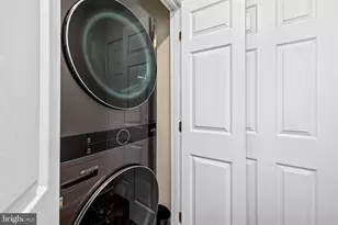 6045 Falls Rd, Baltimore, MD 21209 - Photo 8