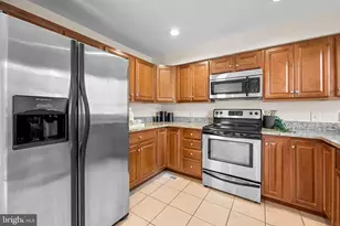 6045 Falls Rd, Baltimore, MD 21209 - Photo 6