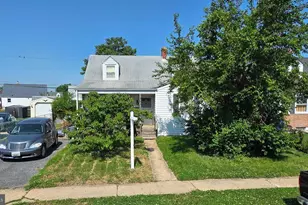 3451 Yardley Dr, Baltimore, MD 21222 - Photo 2