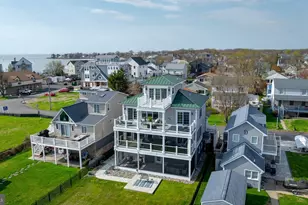 2811 Bay Dr, Sparrows Point, MD 21219 - Photo 1