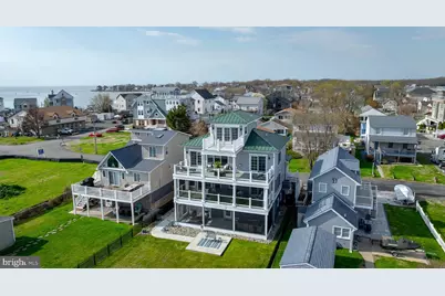 2811 Bay Drive, Sparrows Point, MD 21219 - Photo 2