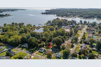 2203 Middleborough Road, Essex, MD 21221 - Photo 2