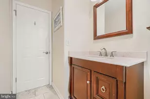 1 Smeton Pl, Towson, MD 21204 - Photo 22