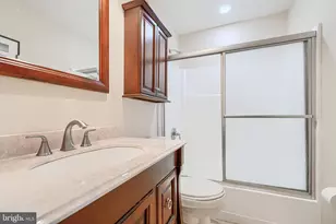 1 Smeton Pl, Towson, MD 21204 - Photo 20