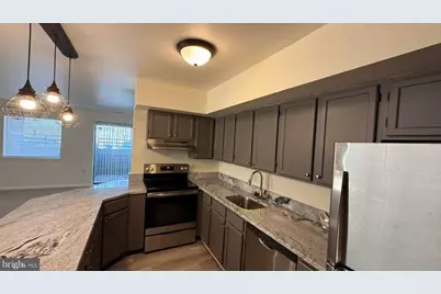 8103 Greenspring Way #8103B, Owings Mills, MD 21117 - Photo 20