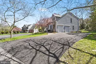 807 Red Fox Run, Baltimore, MD 21286 - Photo 4