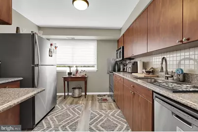 1 Summit Hill Court #B-2, Catonsville, MD 21228 - Photo 8
