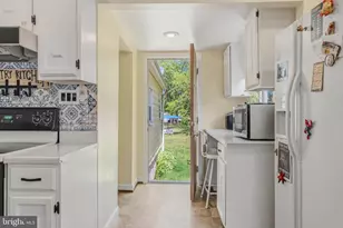 7316 Hughes Ave, Baltimore, MD 21219 - Photo 12