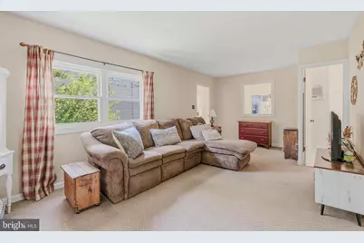 7316 Hughes Avenue, Baltimore, MD 21219 - Photo 14