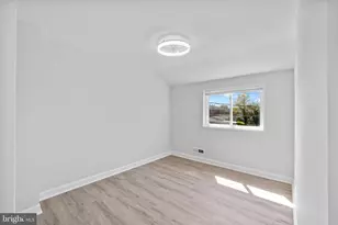 3331 Wallford Dr, Dundalk, MD 21222 - Photo 12