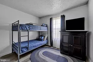 6681 Spring Mill Cir, Baltimore, MD 21207 - Photo 20