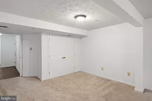 9805 Redwing Dr, Perry Hall, MD 21128 - Photo 8