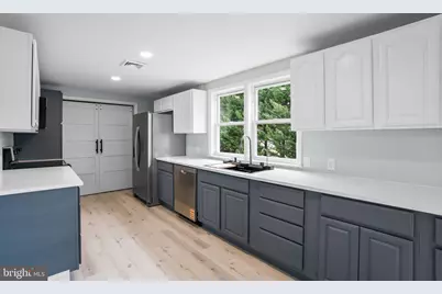 2636 Haddaway, Sparrows Point, MD 21219 - Photo 10