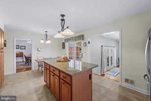 13707 Killarney Ct, Phoenix, MD 21131 - Photo 18