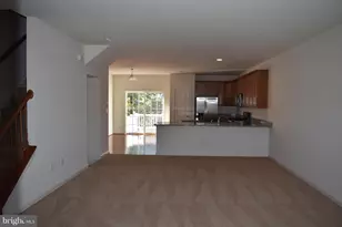 9421 Adelaide Ln, Owings Mills, MD 21117 - Photo 6