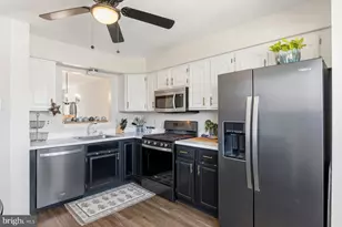 30 Parkhill Pl, Baltimore, MD 21236 - Photo 8