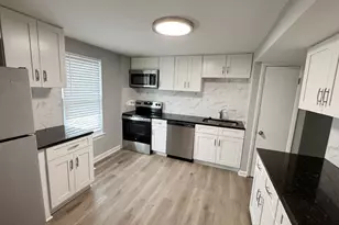 9226 Throgmorton Rd, Baltimore, MD 21234 - Photo 2