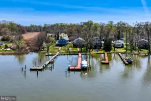 6928 N River Dr, Middle River, MD 21220 - Photo 46