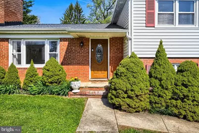 114 Seminary Avenue E, Lutherville Timonium, MD 21093 - Photo 2