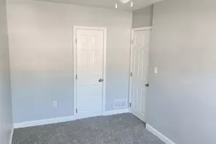 4435 Scotia Rd, Baltimore, MD 21227 - Photo 10