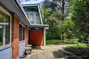 3604 Barberry Ct, Baltimore, MD 21208 - Photo 4