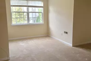 9821 Bon Haven Ln, Owings Mills, MD 21117 - Photo 12