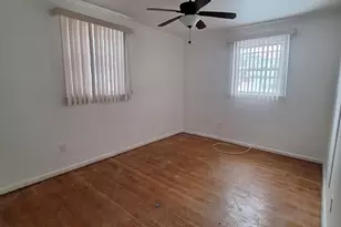 7910 Subet Rd, Baltimore, MD 21244 - Photo 2