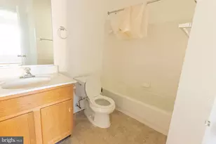 7208 Bogley Rd, Baltimore, MD 21244 - Photo 12