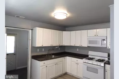 8220 Cornwall Road, Baltimore, MD 21222 - Photo 6