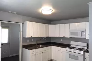 8220 Cornwall Rd, Baltimore, MD 21222 - Photo 6