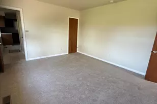 536 Hampton Ln, Towson, MD 21286 - Photo 10
