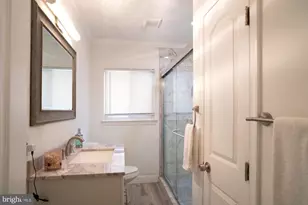 2906 Georgia Ave, Halethorpe, MD 21227 - Photo 16