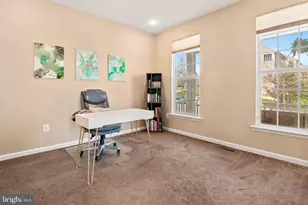 2015 Thistlewood Rd, Baltimore, MD 21209 - Photo 18