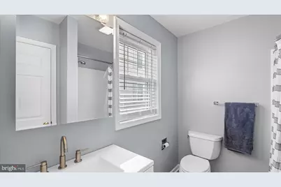 9120 Hinton Avenue, Sparrows Point, MD 21219 - Photo 16