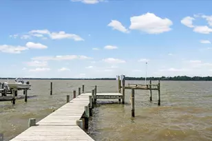 9120 Hinton Ave, Sparrows Point, MD 21219 - Photo 14