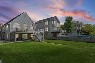 9120 Hinton Ave, Sparrows Point, MD 21219 - Photo 38