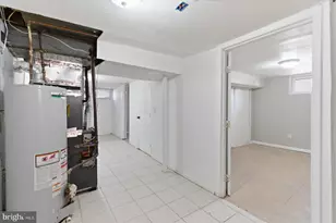 9110 Meadow Heights Rd, Randallstown, MD 21133 - Photo 34