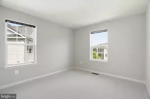 9540 John Locke Wy, Owings Mills, MD 21117 - Photo 32