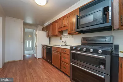 1107 Regina Drive, Baltimore, MD 21227 - Photo 8