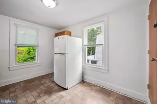 5234 Benson Ave, Halethorpe, MD 21227 - Photo 8