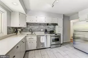 3915 Longmoor Cir, Phoenix, MD 21131 - Photo 18