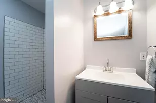 8033 Edgewater Ave, Rosedale, MD 21237 - Photo 26