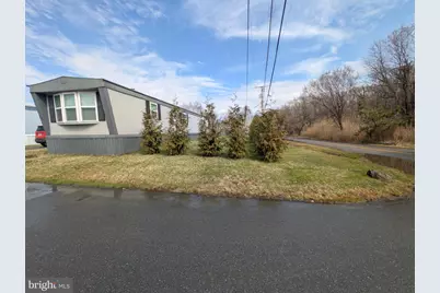 200 Robwood Rd, Dundalk, MD 21222 - Photo 8