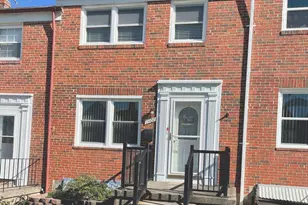 1407 Barrett Rd, Baltimore, MD 21207 - Photo 2