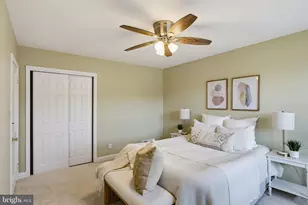 332 Small Ct, Baltimore, MD 21228 - Photo 16