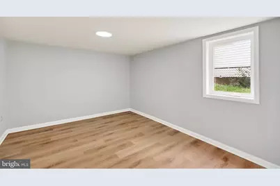 29 Elm Avenue W, Baltimore, MD 21206 - Photo 12