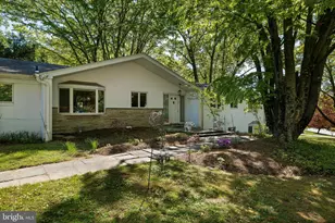 1 Springbriar Ln, Baltimore, MD 21208 - Photo 4